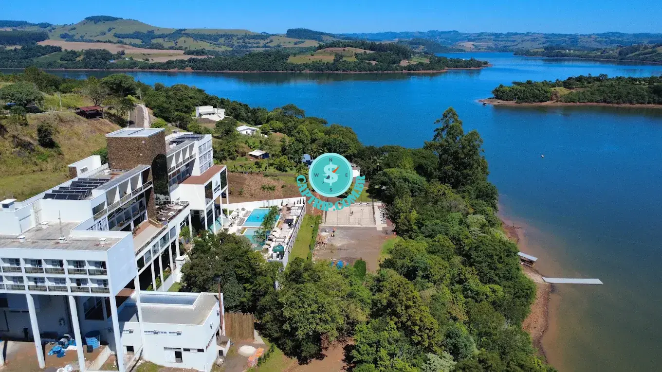 Grand Suites Family Resort By Kimber Hotéis em Itá Santa Catarina